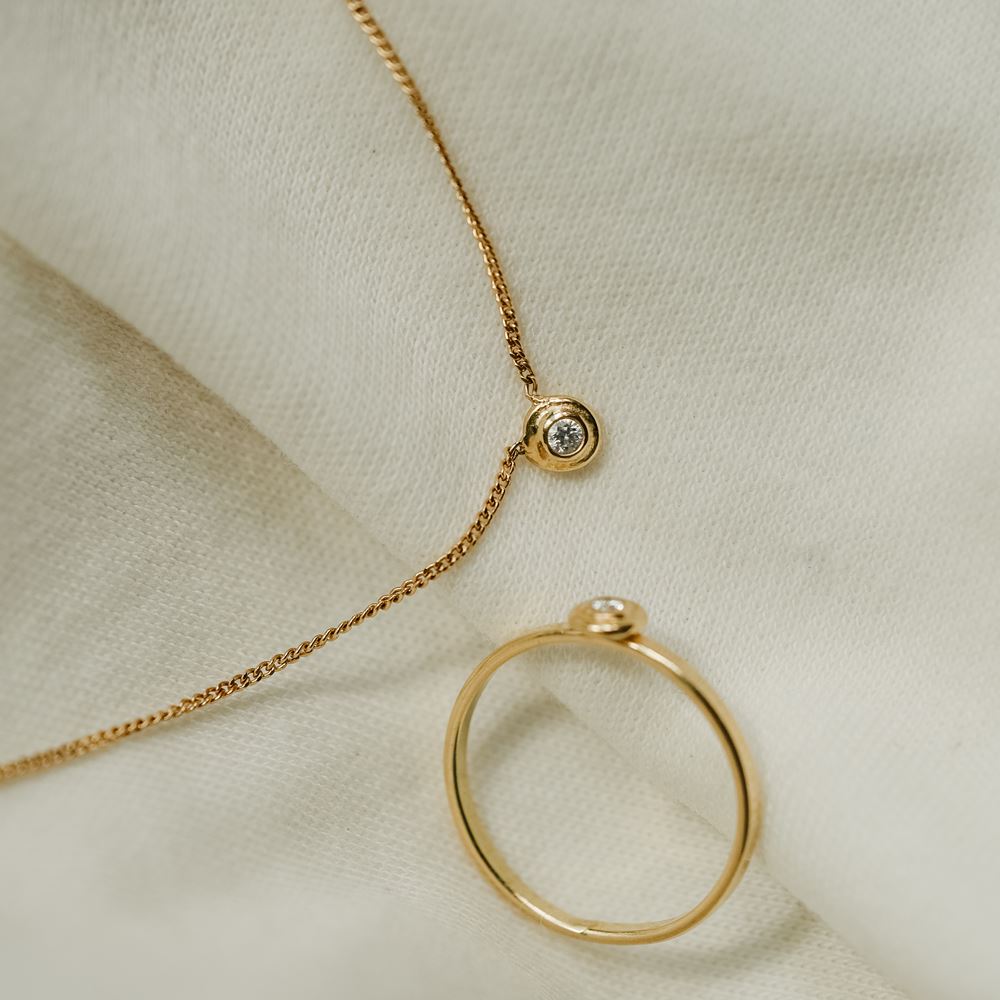 Ring L'Étincelle  (18k gold)