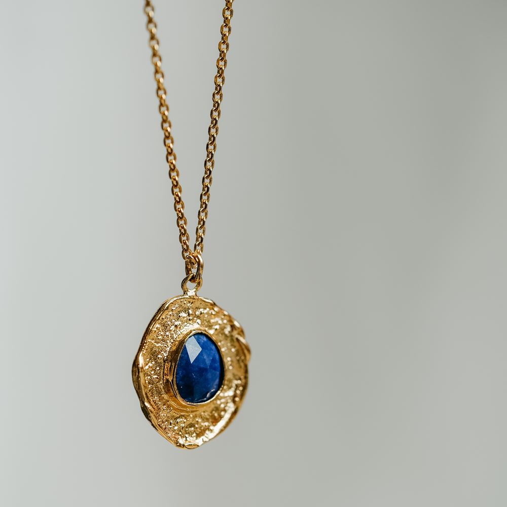 Necklace Aura - Self confidence (gold plated)