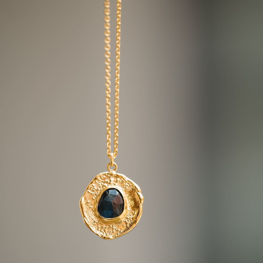 Necklace Aura - Protection (gold plated)
