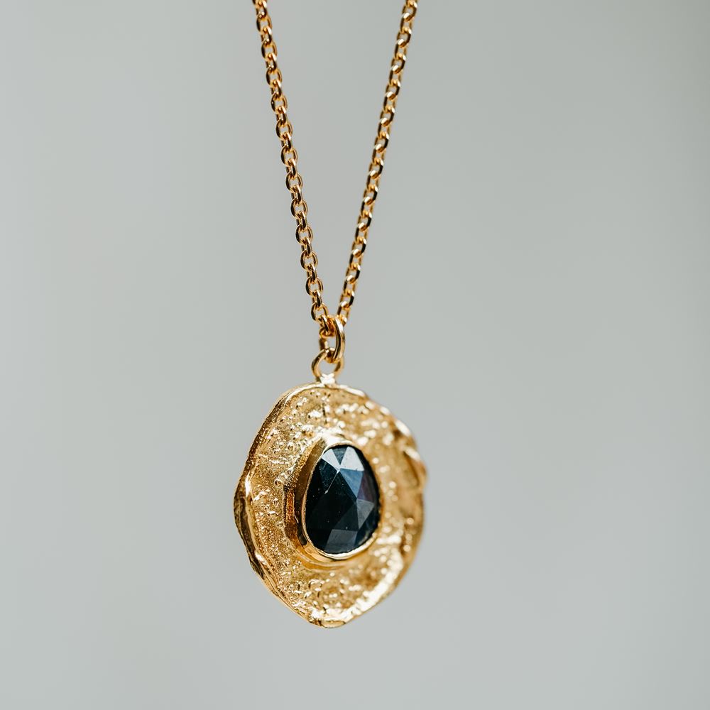 Necklace Aura - Protection (gold plated)
