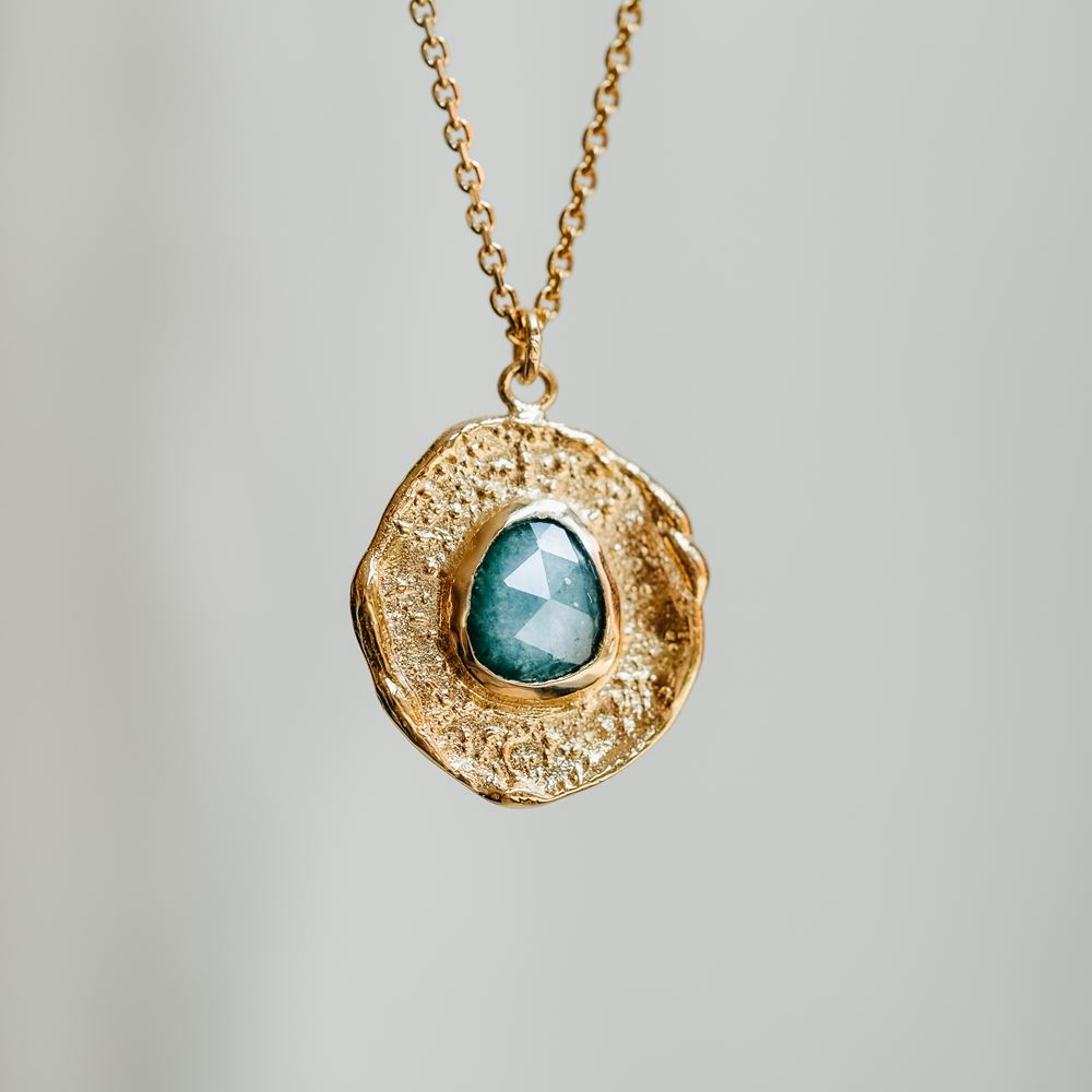 Necklace Aura - Courage (gold plated)