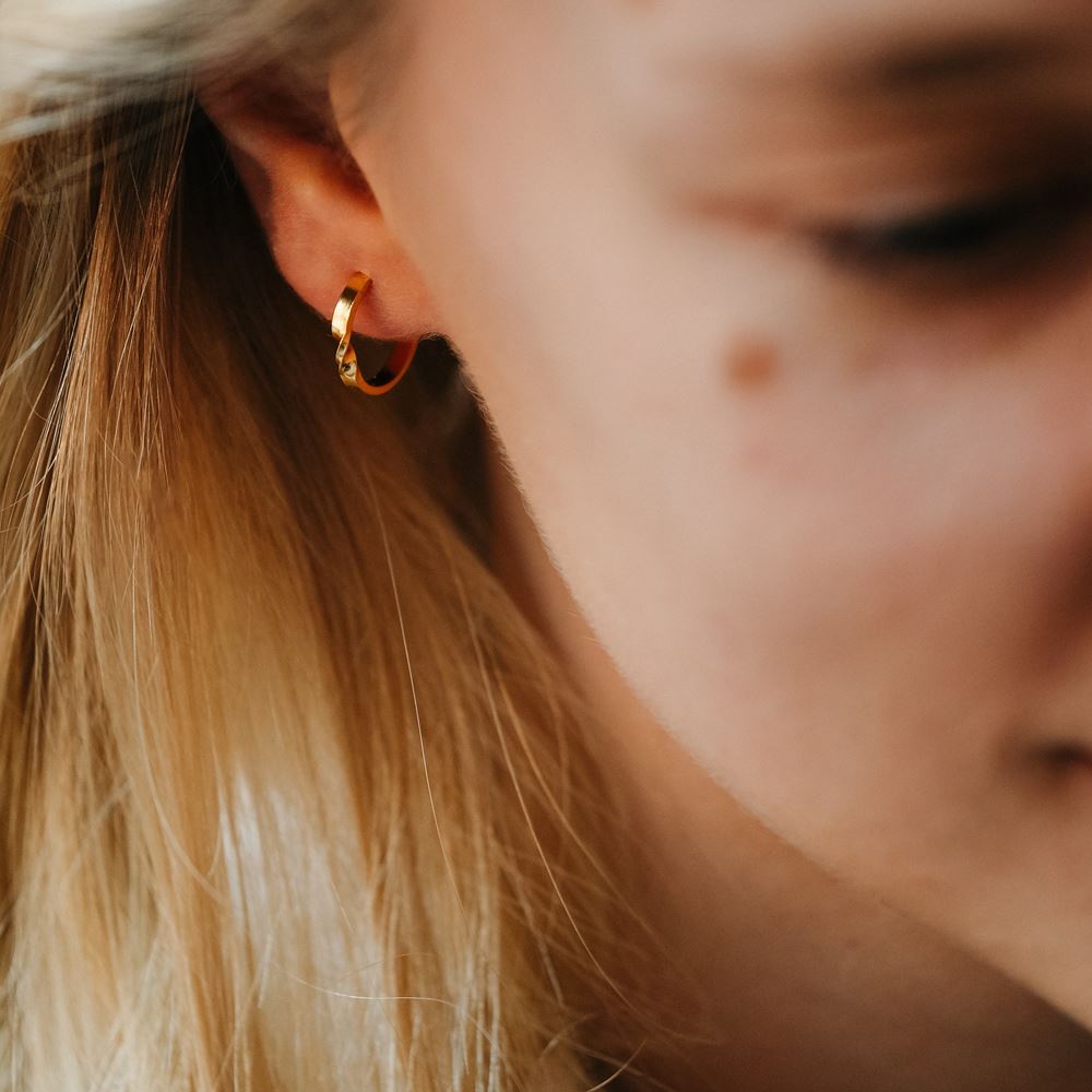 Mini creole Fairy Sacha (18k gold)