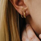 Mini creole Fairy Jo (18k gold)