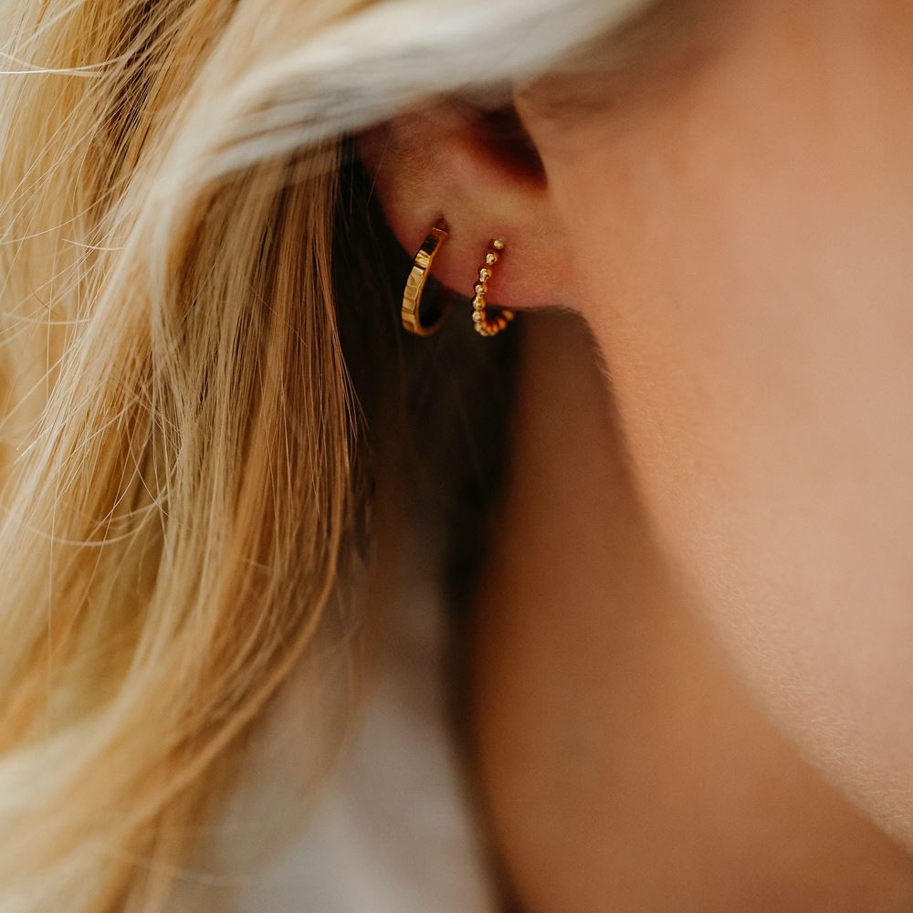 Mini creole Fairy Lara (18k gold)