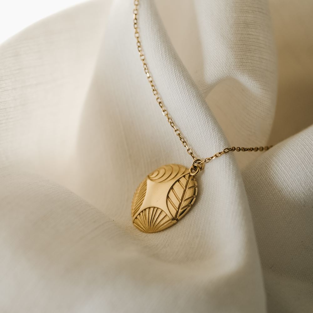 Necklace "La chamane" (18k gold)