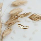 Ring Caelitus (V-shaped)