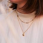 Short necklace "Grandmother Willow" (18k gold)