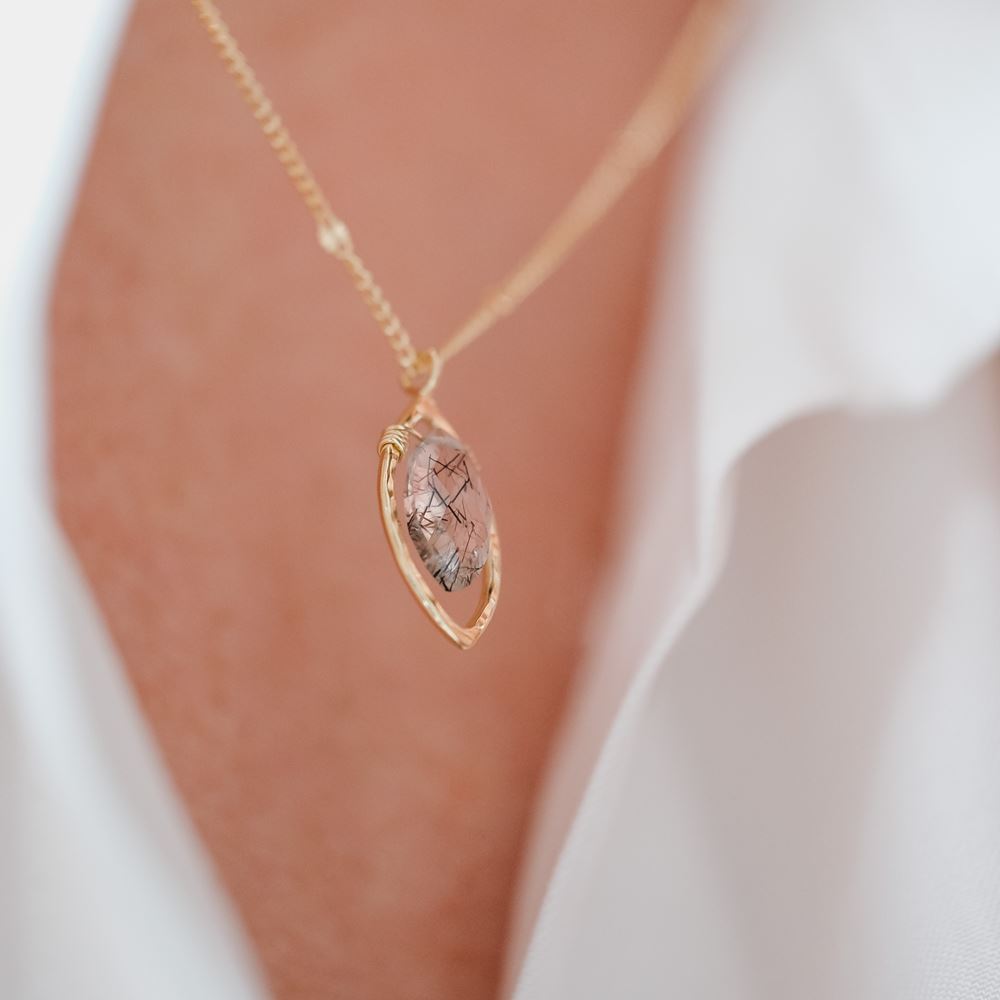 Necklace Gaïa (18k gold)