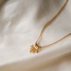 Short necklace "Soleil" (18ct gold)