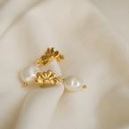 Boucles d'oreilles Camélia (plaqué or)