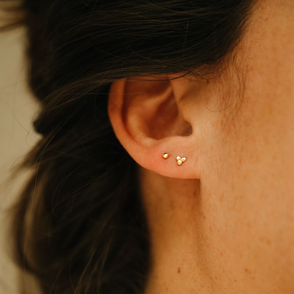 Boucle d’oreille Fée Rose (or 18k)