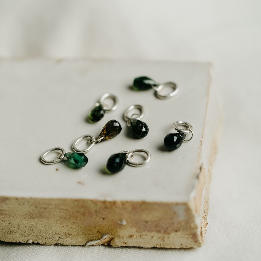 Tourmaline verte (montée sur anneau)