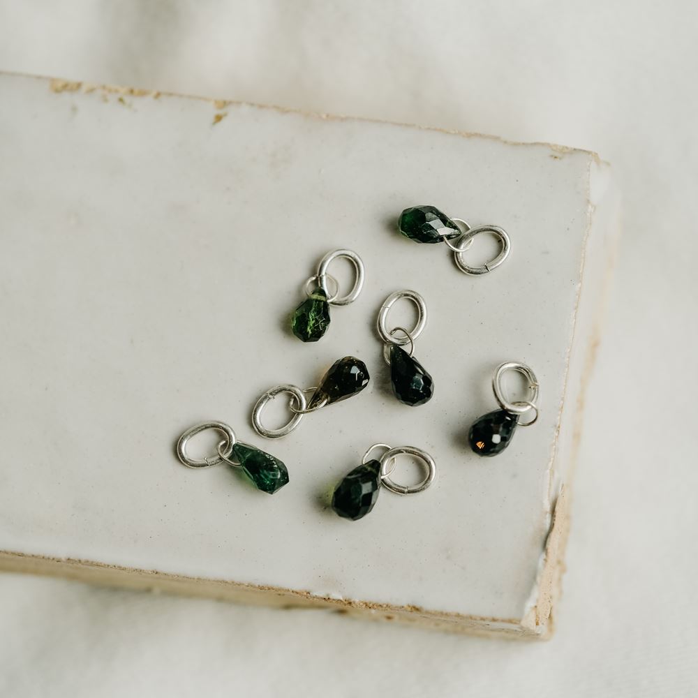 Tourmaline verte (montée sur anneau)