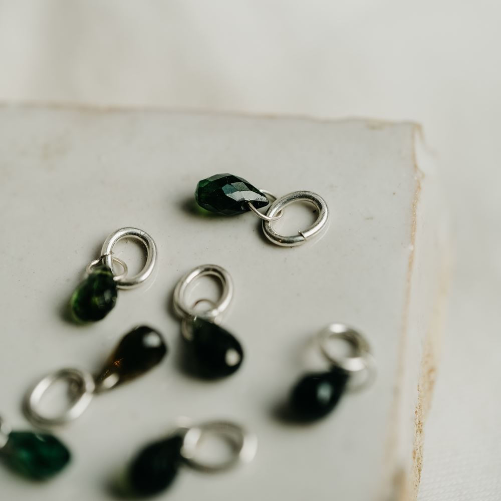 Tourmaline verte (montée sur anneau)