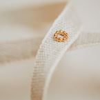 Boucle d'oreille Clio (plaqué or)